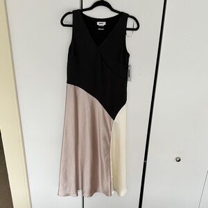 DKNY Black, Blush & Cream Colorblock V-Neck Midi Dress